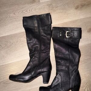 Kenneth Cole Reaction Black Leather Mid-Calf Buckle Heel Boots